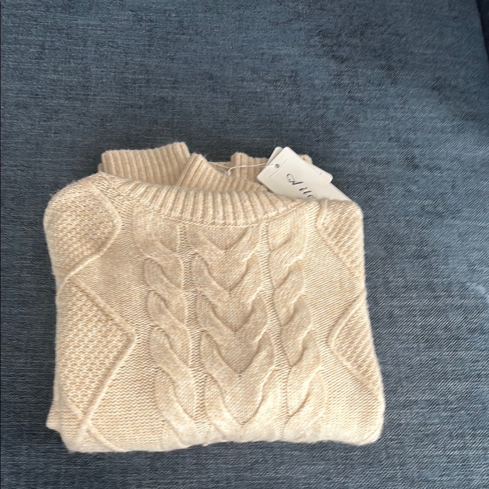Ailailie Cream Cable Knit Sweater - Picture 5 of 6